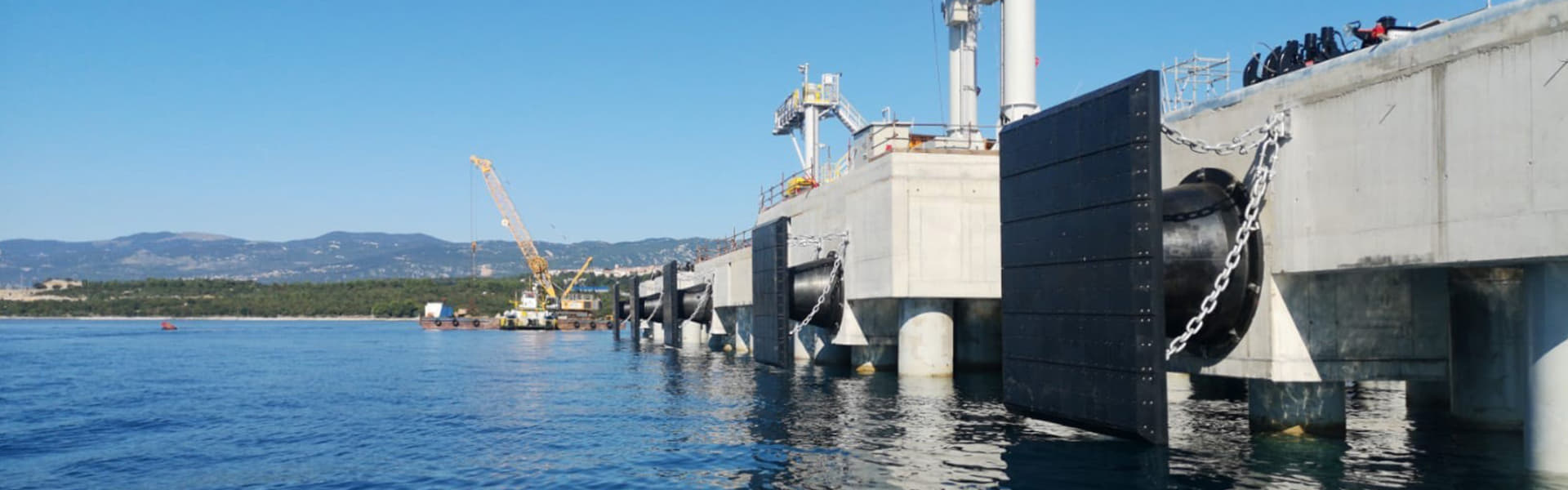 Equipamento auxiliar terminal - Fender Marine